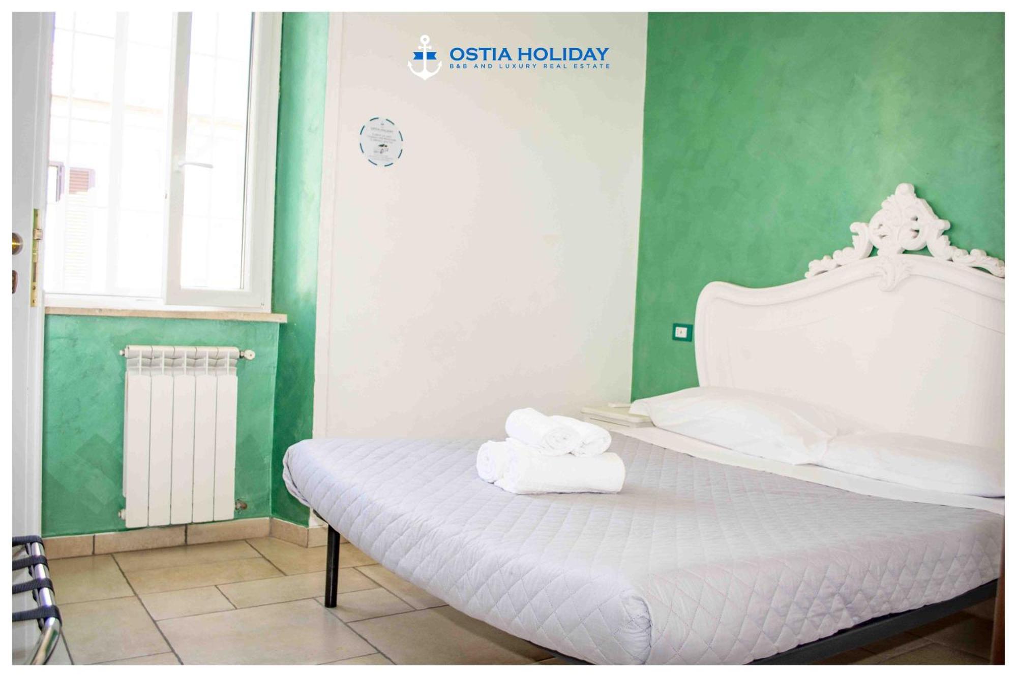 Ostia Holiday Greed Palace Buitenkant foto